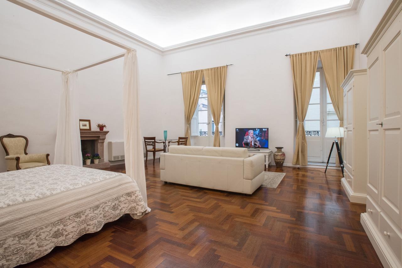 Residenze Al Castello Hotel Cagliari Exterior photo